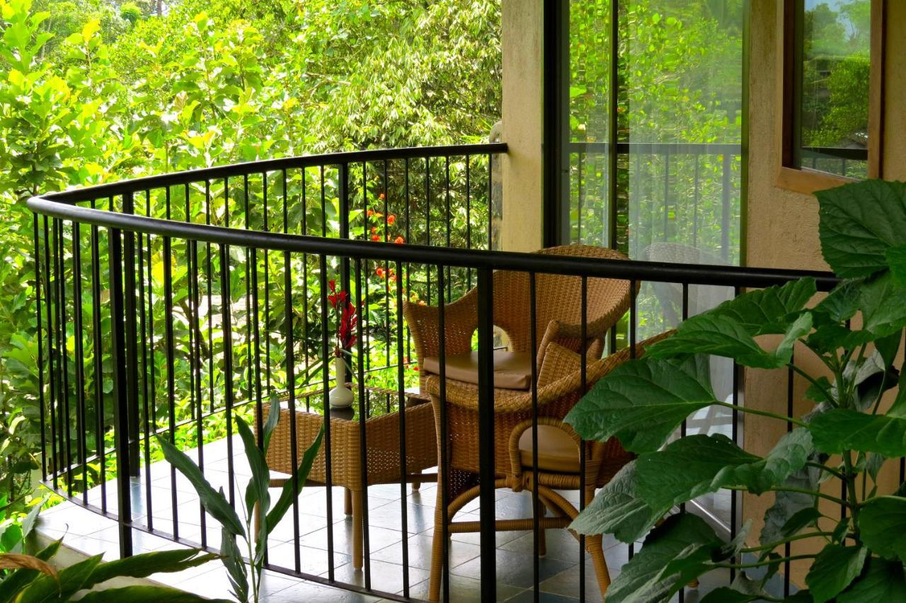 Poetree Thekkady Hotel Ngoại thất bức ảnh