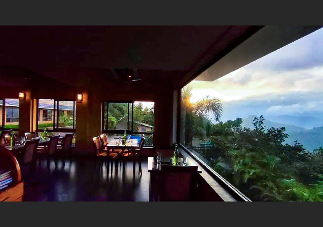 Poetree Thekkady Hotel Ngoại thất bức ảnh